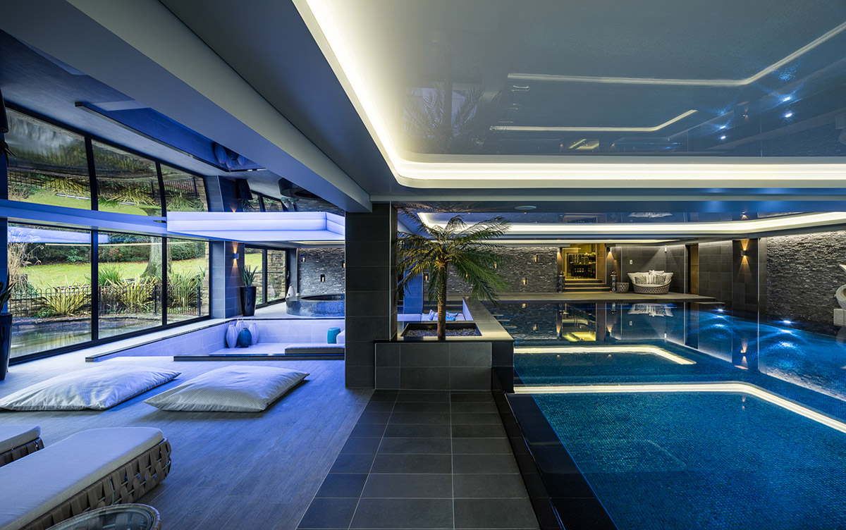 luxury pool room